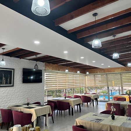 Hotel Halibas Ulcinj Extérieur photo