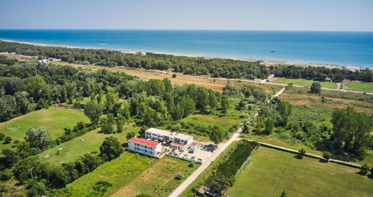 Hotel Halibas Ulcinj Extérieur photo