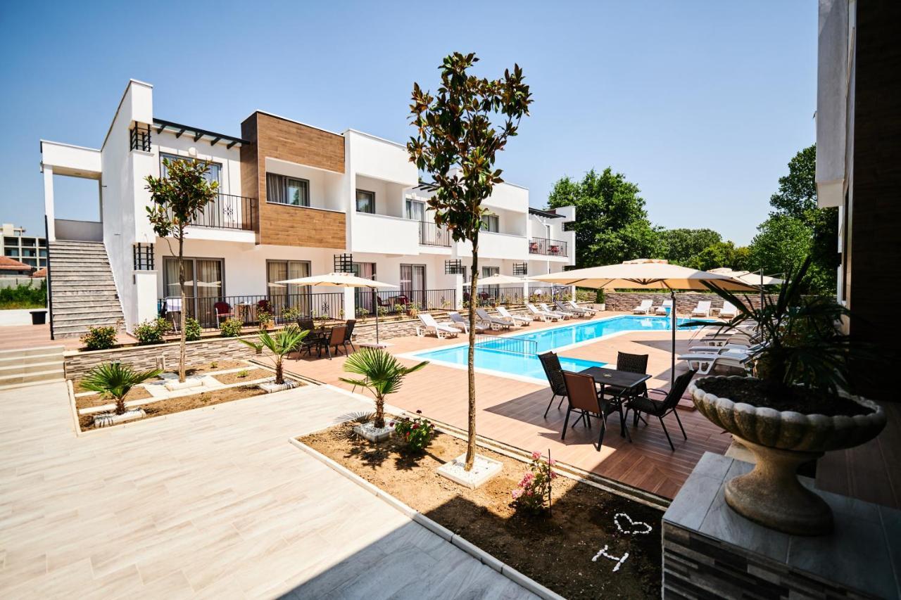 Hotel Halibas Ulcinj Extérieur photo